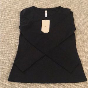 Women’s Fabletics Eco conscious Long Sleeve Tee